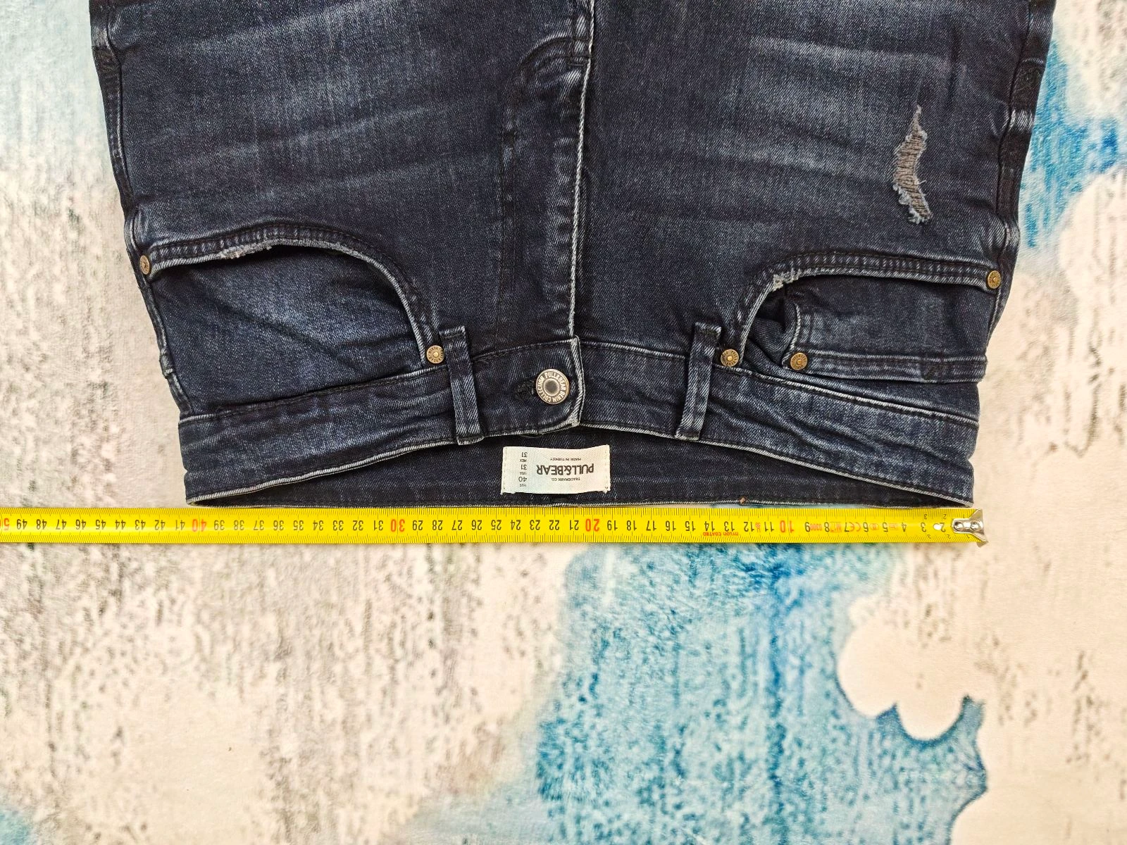 Pull&Bear Calças Skinny Ripped para Homem com Bainha Bruta e Estilo Y2K Streetwear Azul Escuro Tamanho 40 – photo 9